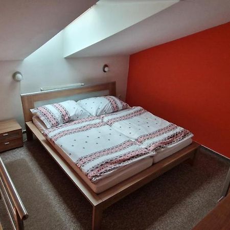 Boutique Penzion Slovenska - Penzion Bella Sicilia Prešov Extérieur photo